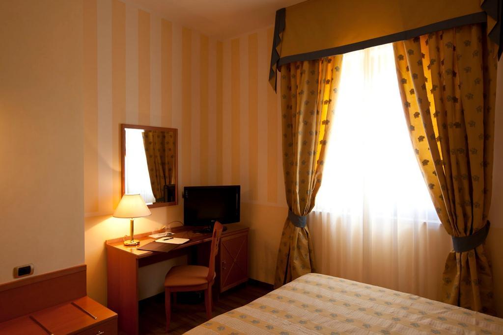 Mariotto Park Hotel Elizabeth חדר תמונה